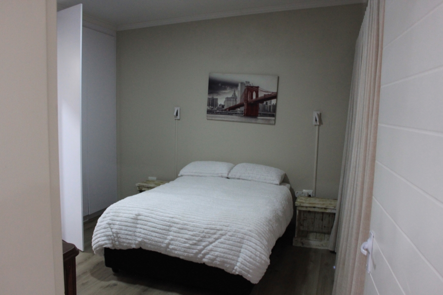 4 Bedroom Property for Sale in Bettys Bay Western Cape